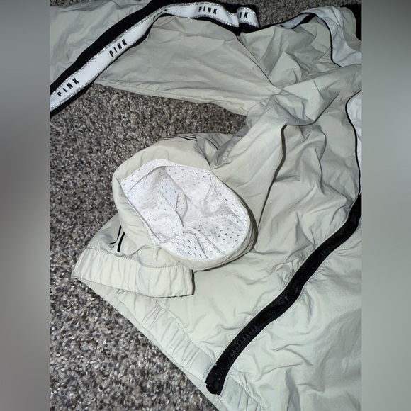 Pink gray track jacket - Picture 3 of 6